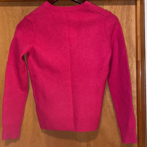 NWT - Uniqlo Pink Lambs Wool V Neck Sweater- Sz S - Picture 2 of 6